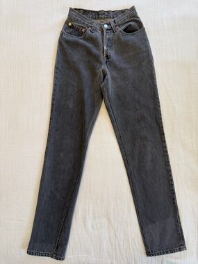 Vintage Levi’s Straight Leg in Washed Black Size 24